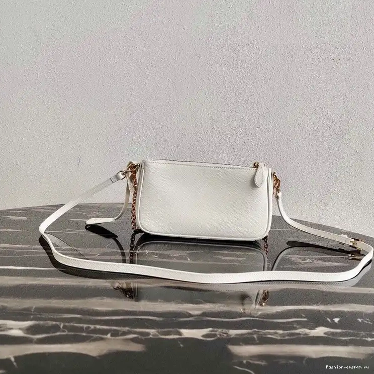 Fashionrepsfam ru 206FY0036 Bags Prada 0603